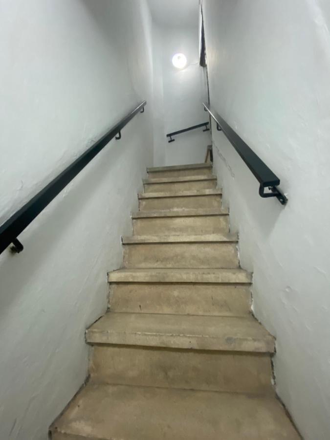 Ferienwohnung Quattro Puente De Triana Sevilla Exterior foto